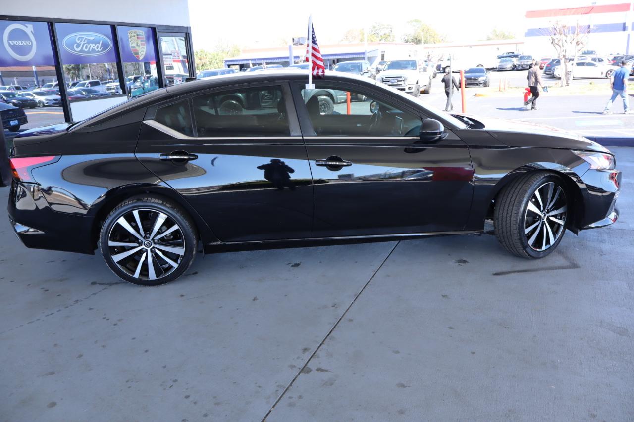 Nissan Altima 2.5 SR Sedan 2019