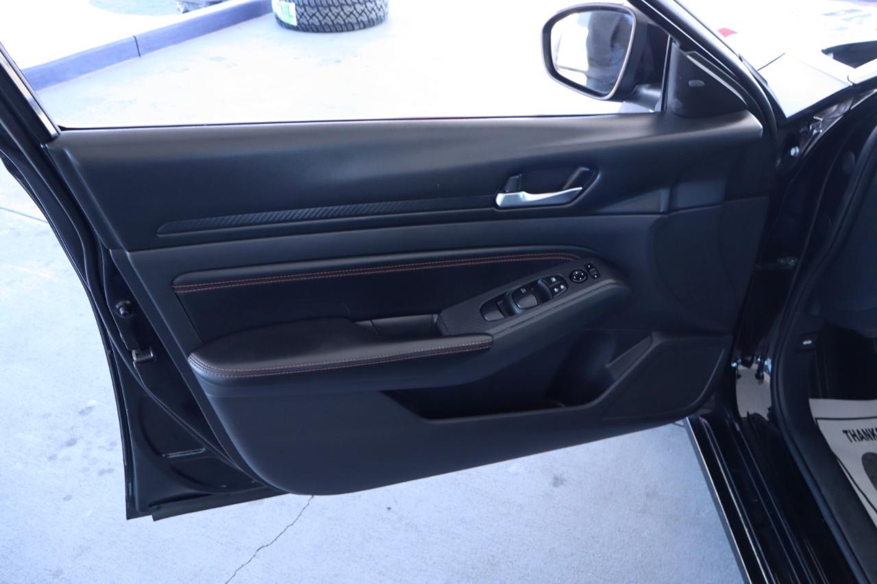 Nissan Altima 2.5 SR Sedan 2019