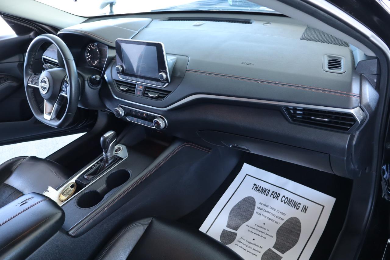 Nissan Altima 2.5 SR Sedan 2019