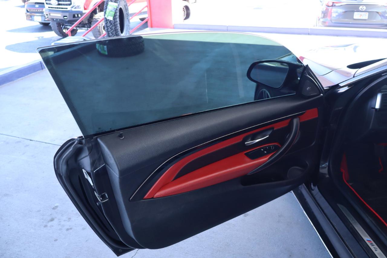 BMW M4 2dr Cpe 2016