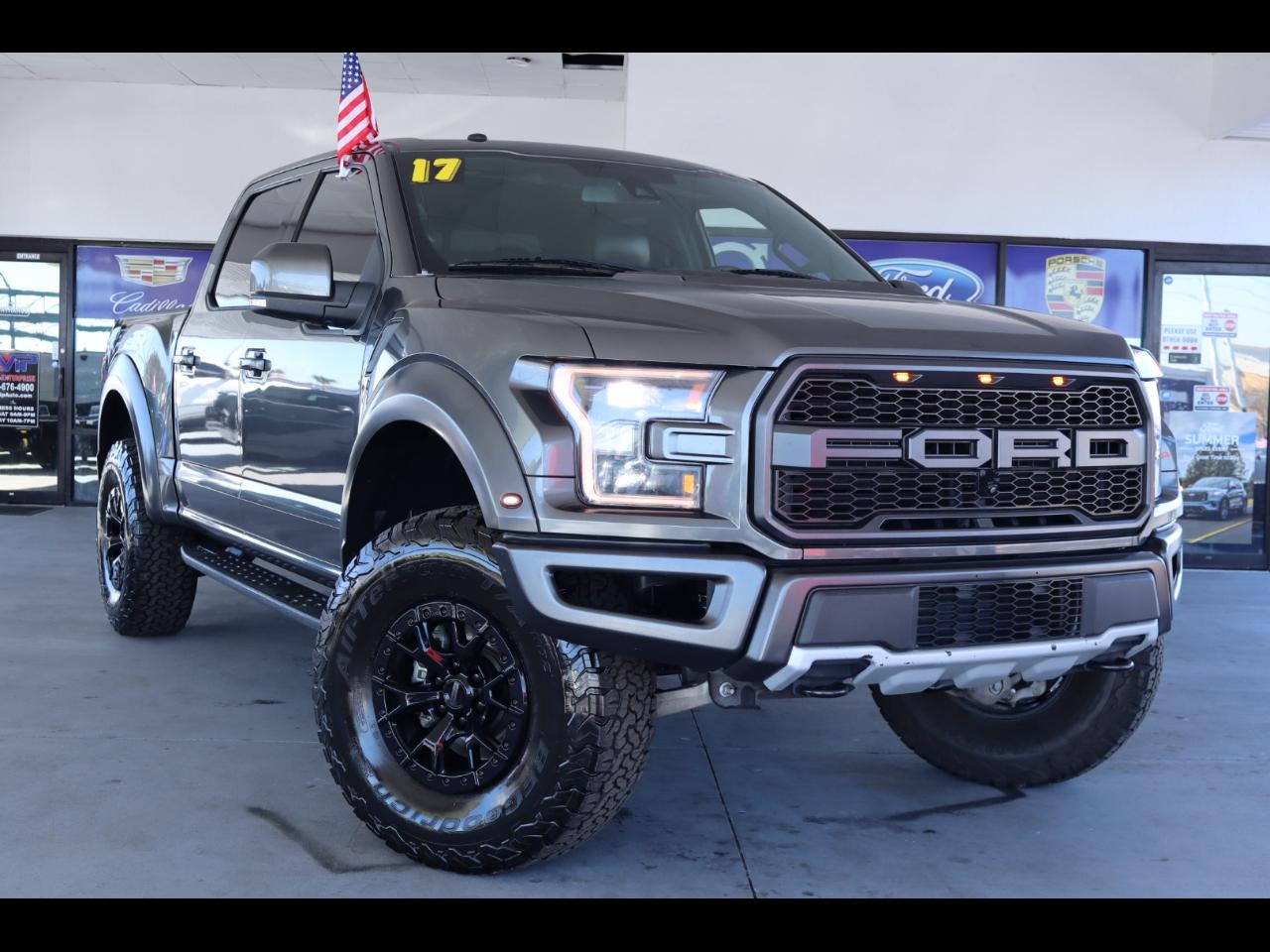 Ford F-150 Raptor 4WD SuperCrew 5.5' Box 2017