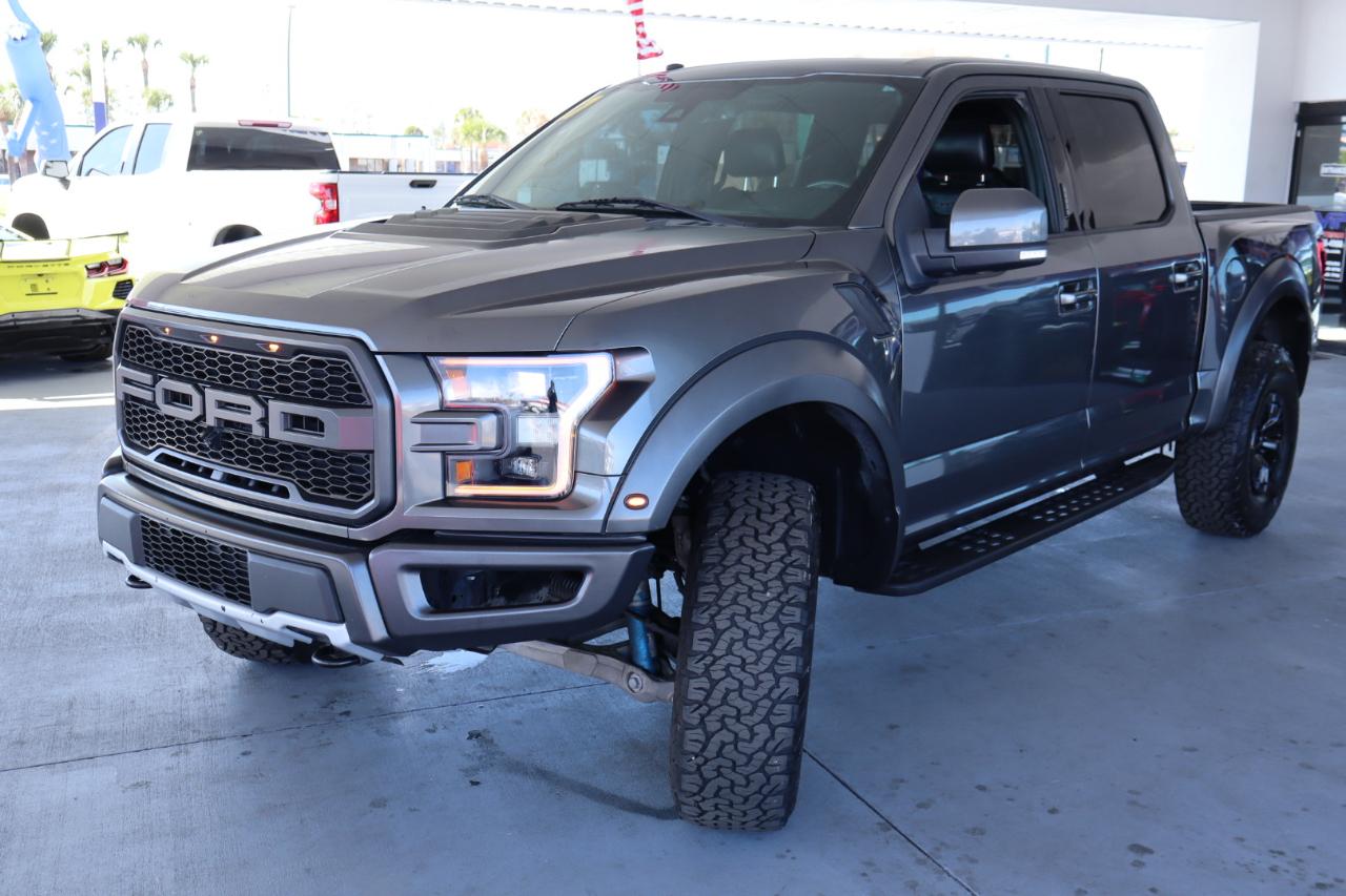 Ford F-150 Raptor 4WD SuperCrew 5.5' Box 2017