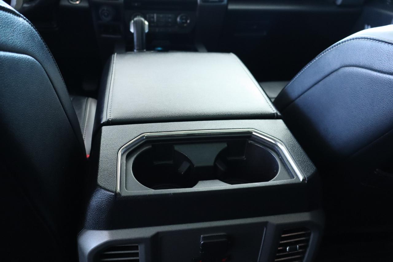 Ford F-150 Raptor 4WD SuperCrew 5.5' Box 2017