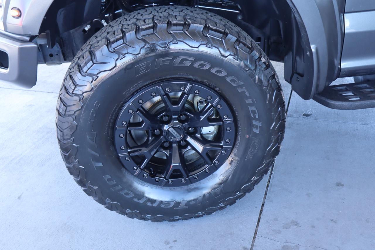 Ford F-150 Raptor 4WD SuperCrew 5.5' Box 2017