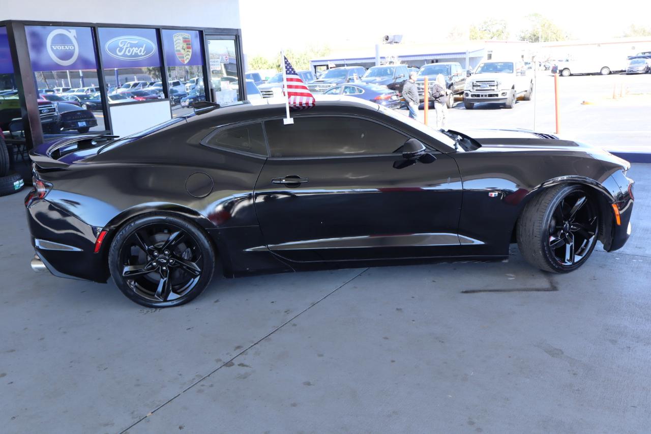 Chevrolet Camaro 2dr Cpe 2SS 2020