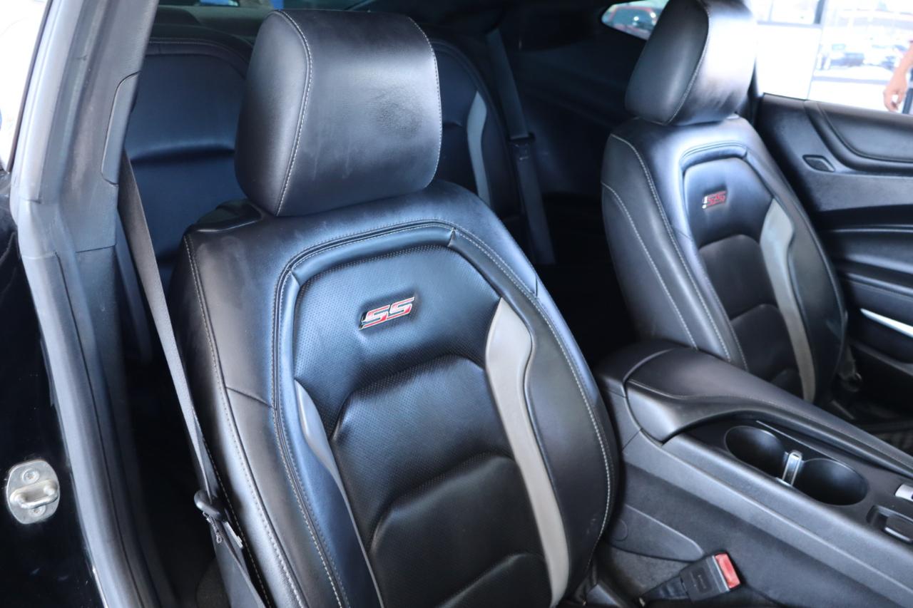 Chevrolet Camaro 2dr Cpe 2SS 2020