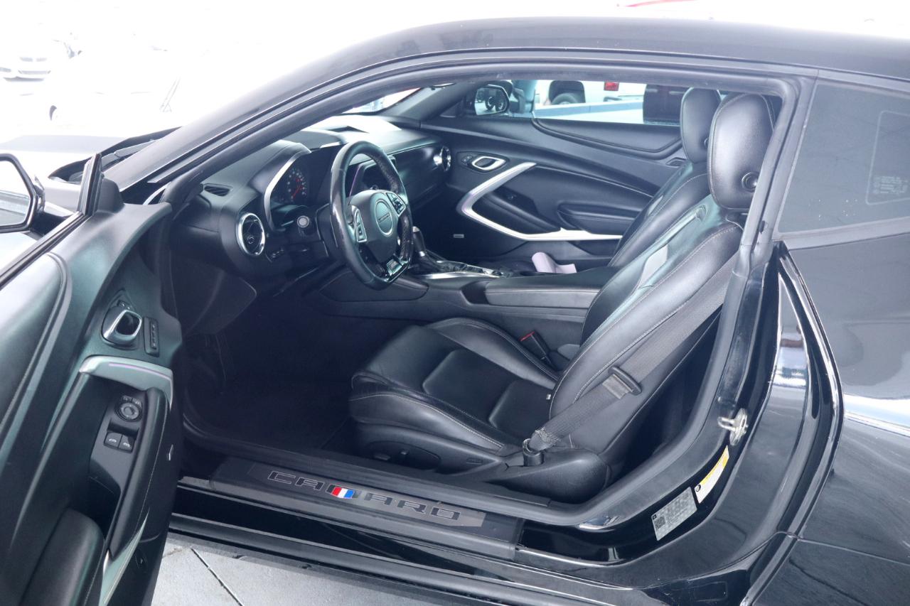 Chevrolet Camaro 2dr Cpe 2SS 2020