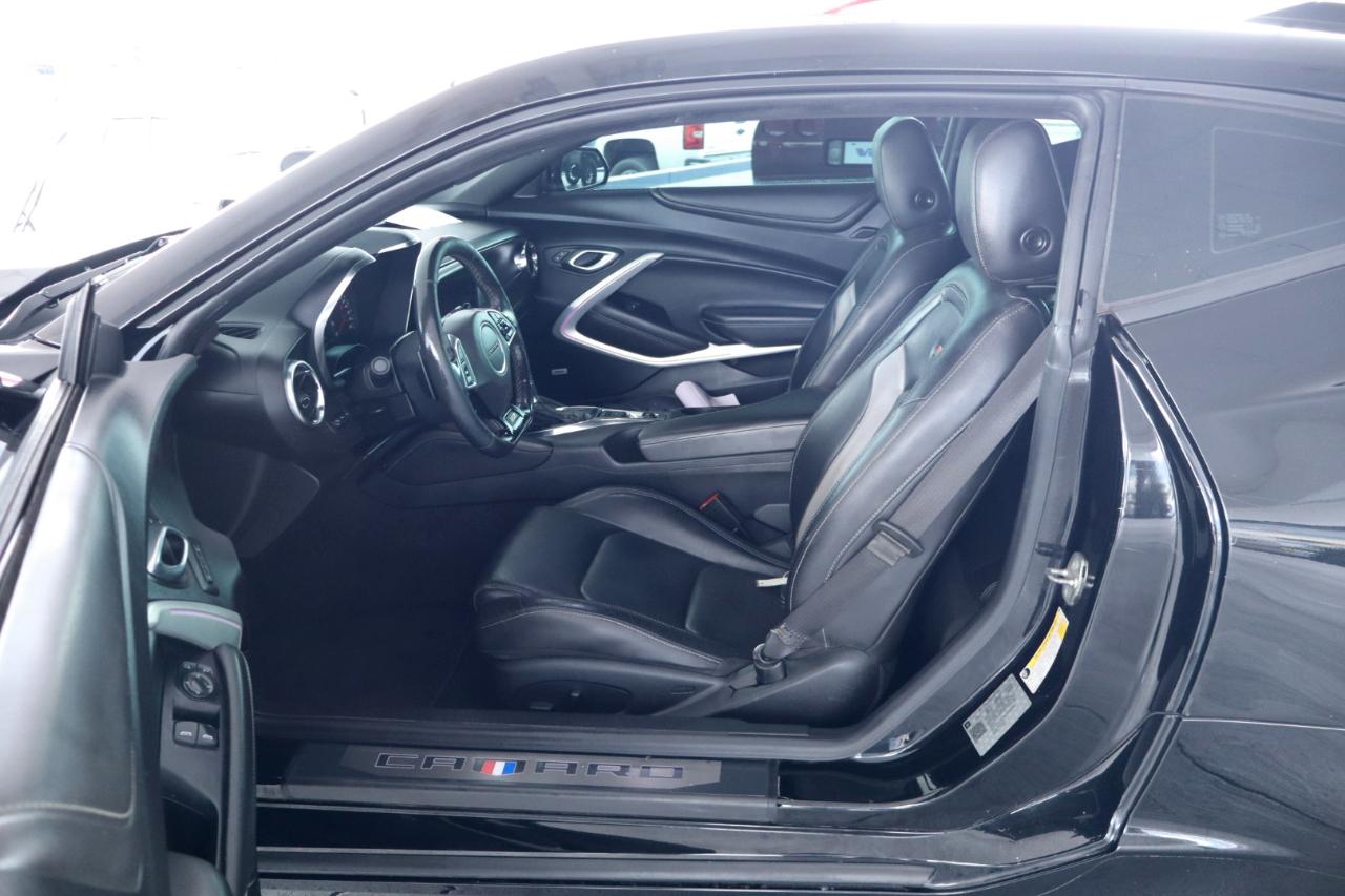 Chevrolet Camaro 2dr Cpe 2SS 2020
