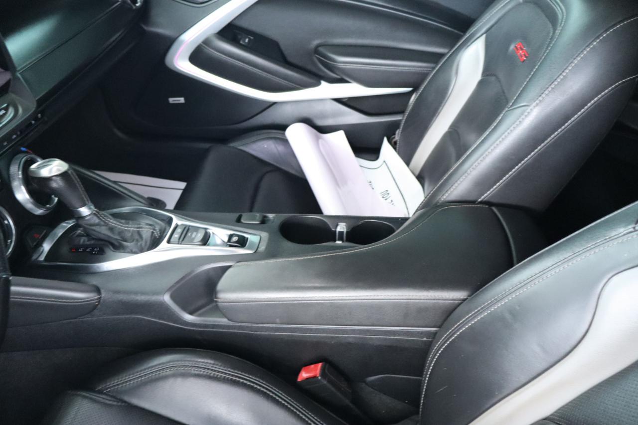 Chevrolet Camaro 2dr Cpe 2SS 2020