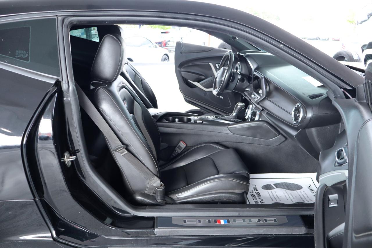 Chevrolet Camaro 2dr Cpe 2SS 2020