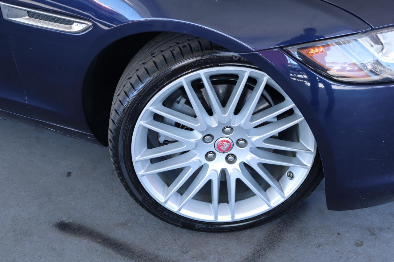 Jaguar XF 4dr Sdn 35t Prestige RWD 2016