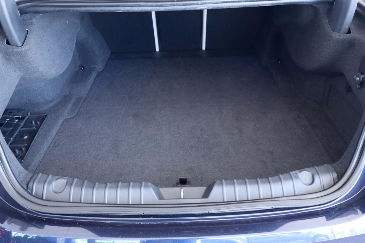 Jaguar XF 4dr Sdn 35t Prestige RWD 2016