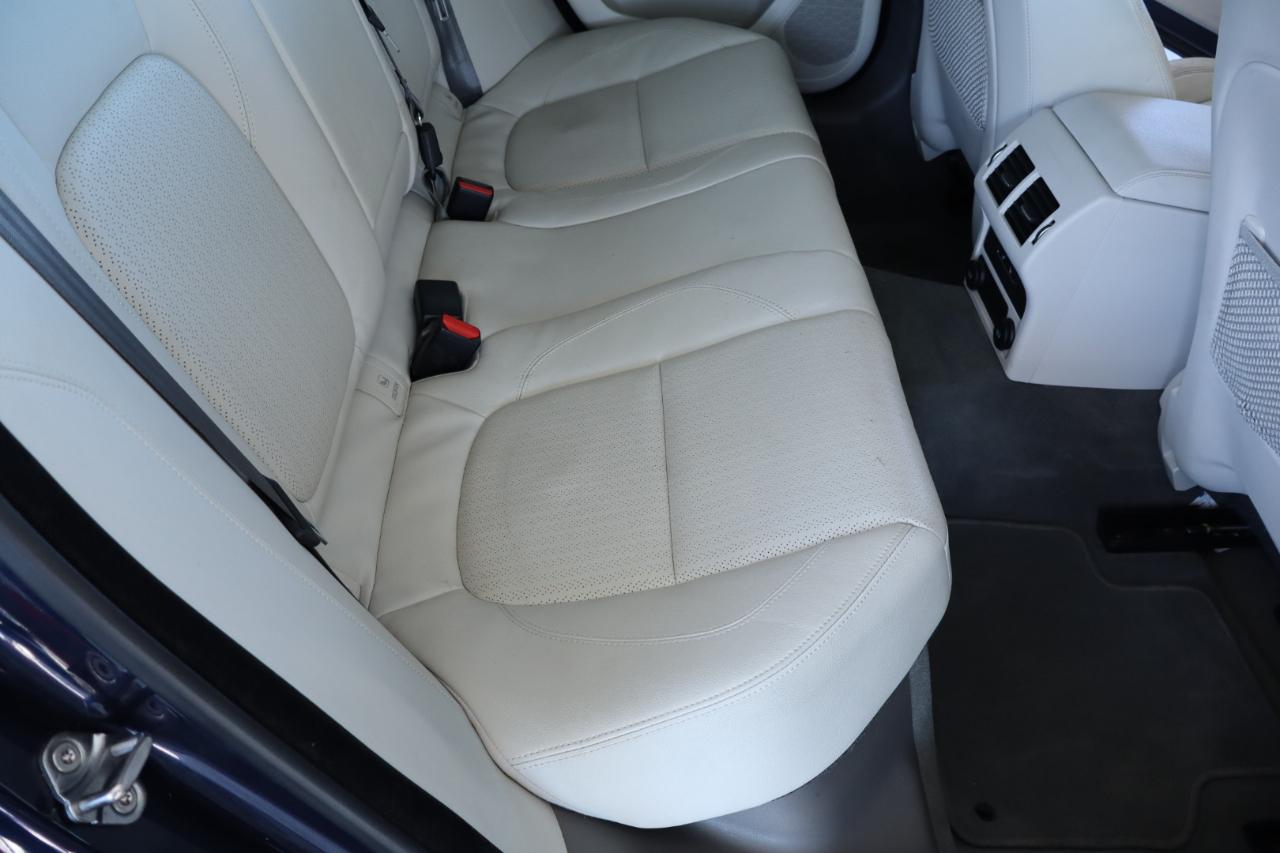 Jaguar XF 4dr Sdn 35t Prestige RWD 2016