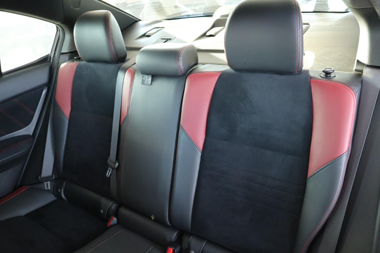 Subaru WRX STI 4dr Sdn 2015