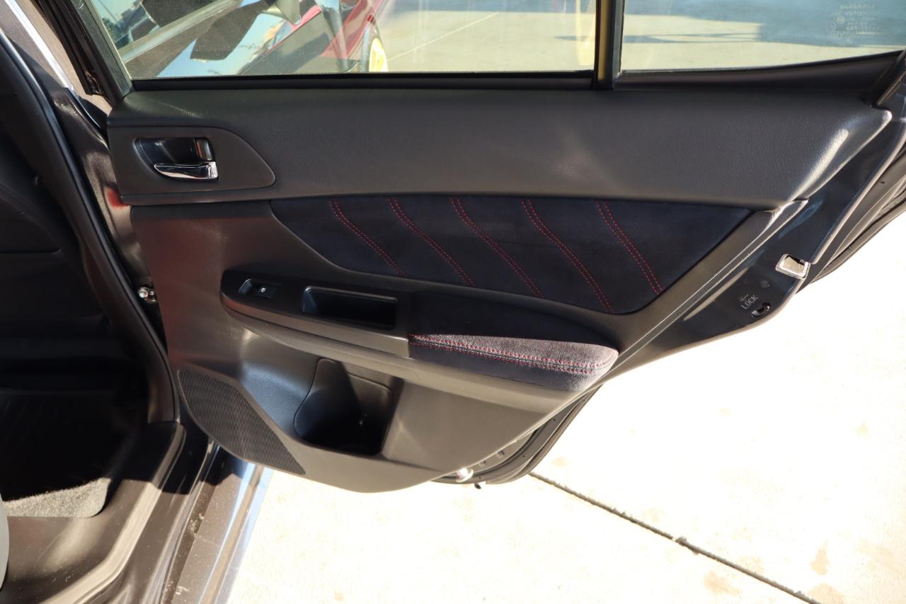 Subaru WRX STI 4dr Sdn 2015