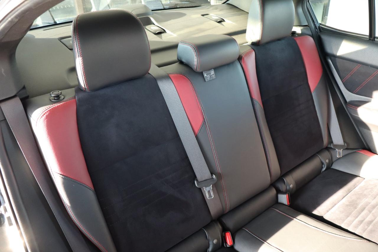 Subaru WRX STI 4dr Sdn 2015