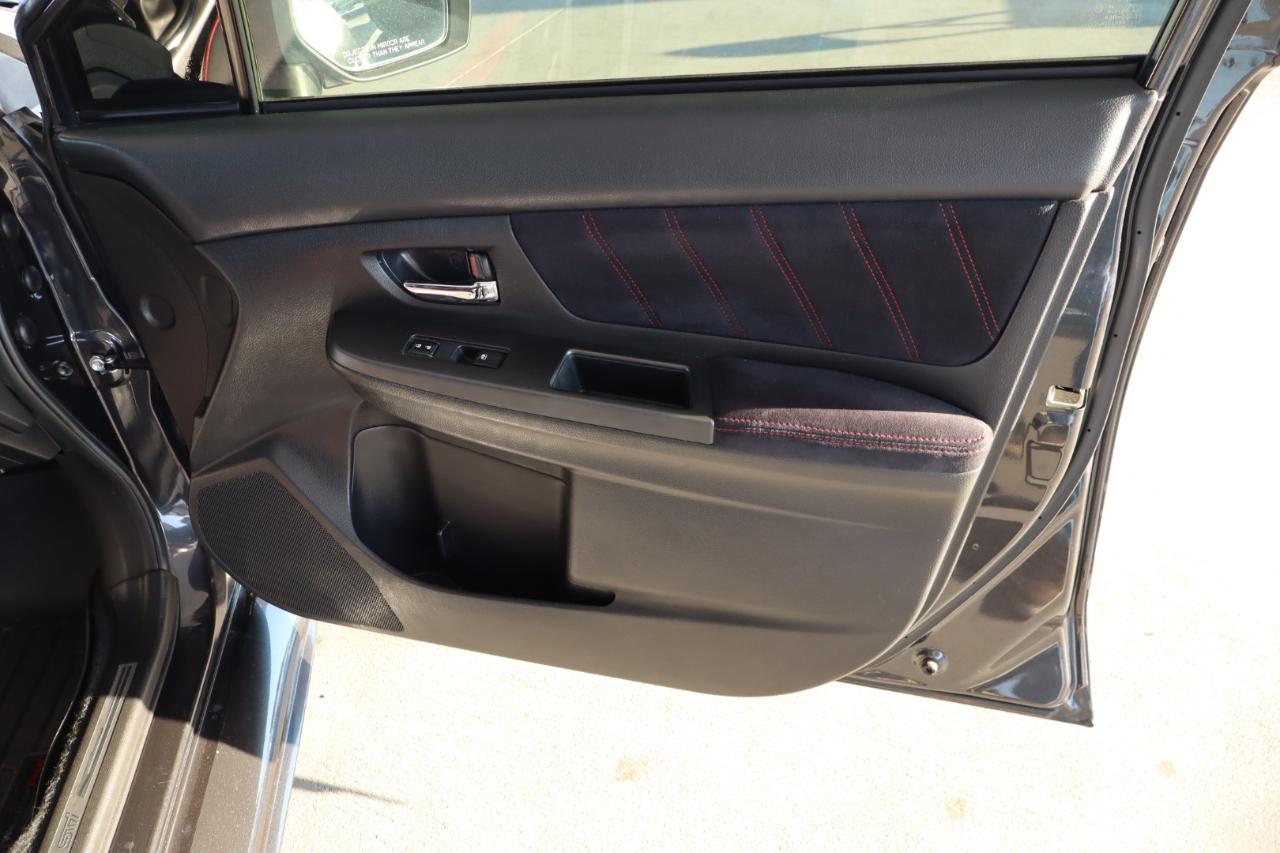 Subaru WRX STI 4dr Sdn 2015