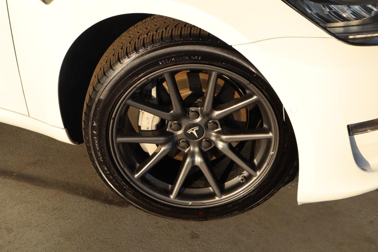 Tesla Model 3 Mid Range RWD *Ltd Avail* 2019