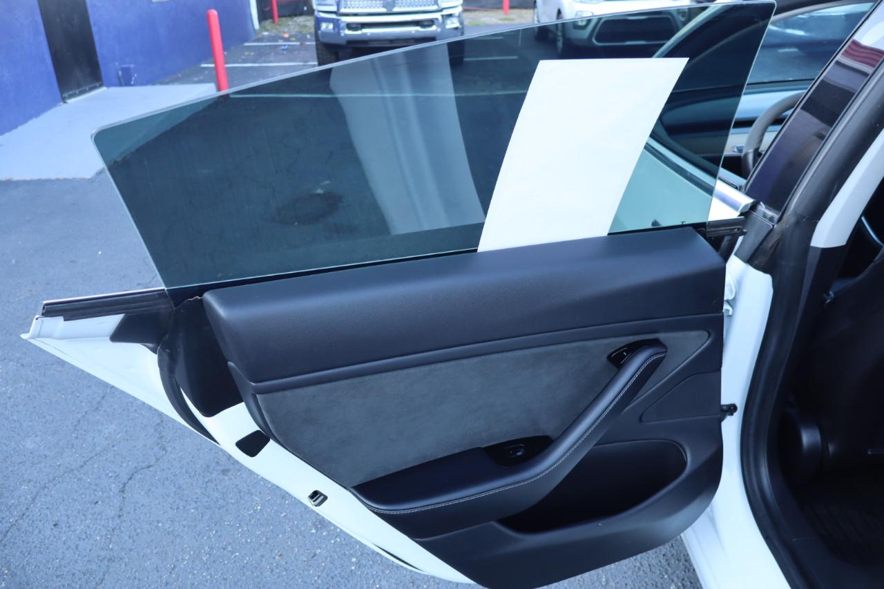 Tesla Model 3 Mid Range RWD *Ltd Avail* 2019