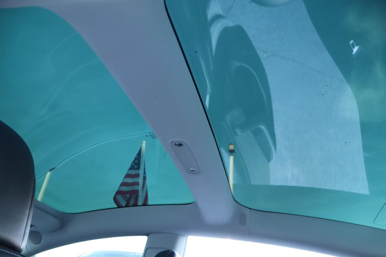 Tesla Model 3 Mid Range RWD *Ltd Avail* 2019