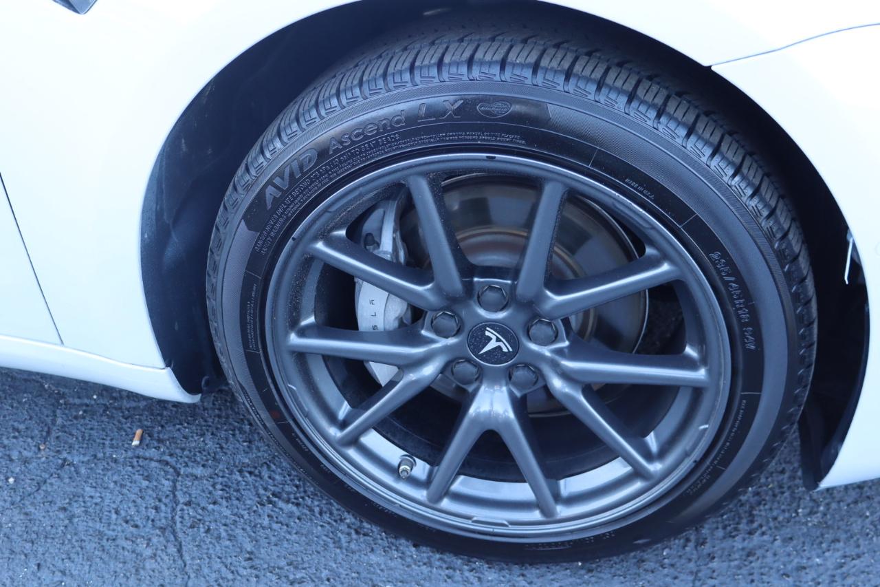 Tesla Model 3 Mid Range RWD *Ltd Avail* 2019