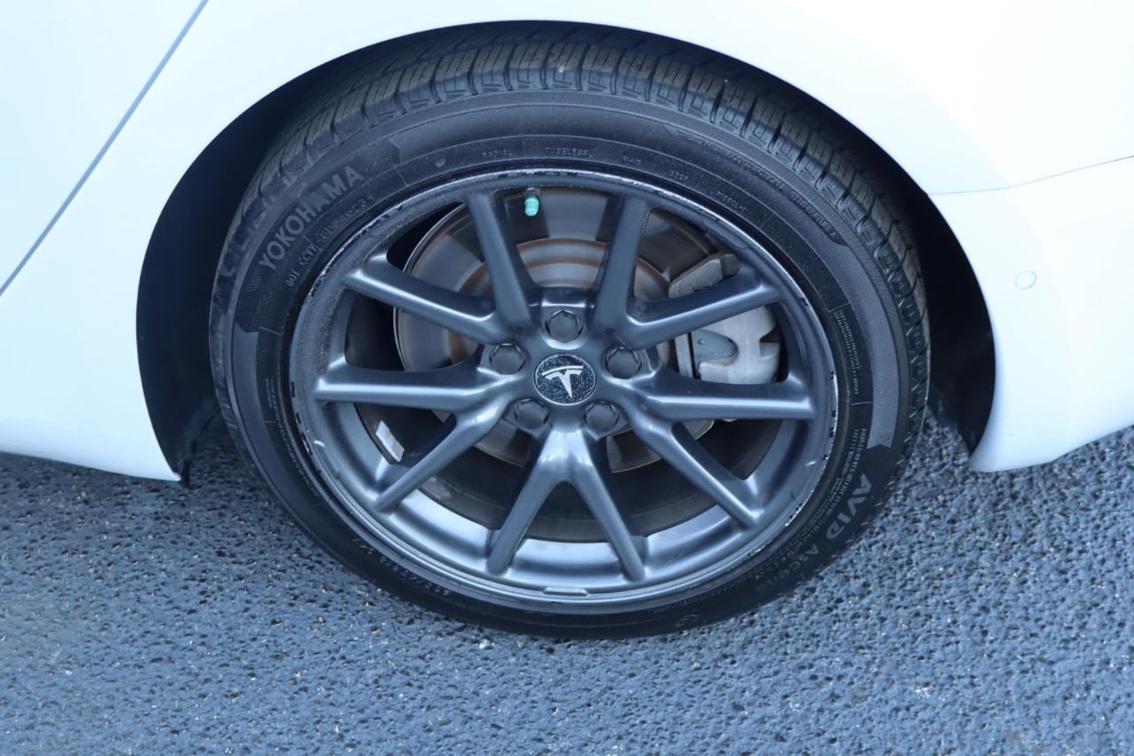 Tesla Model 3 Mid Range RWD *Ltd Avail* 2019