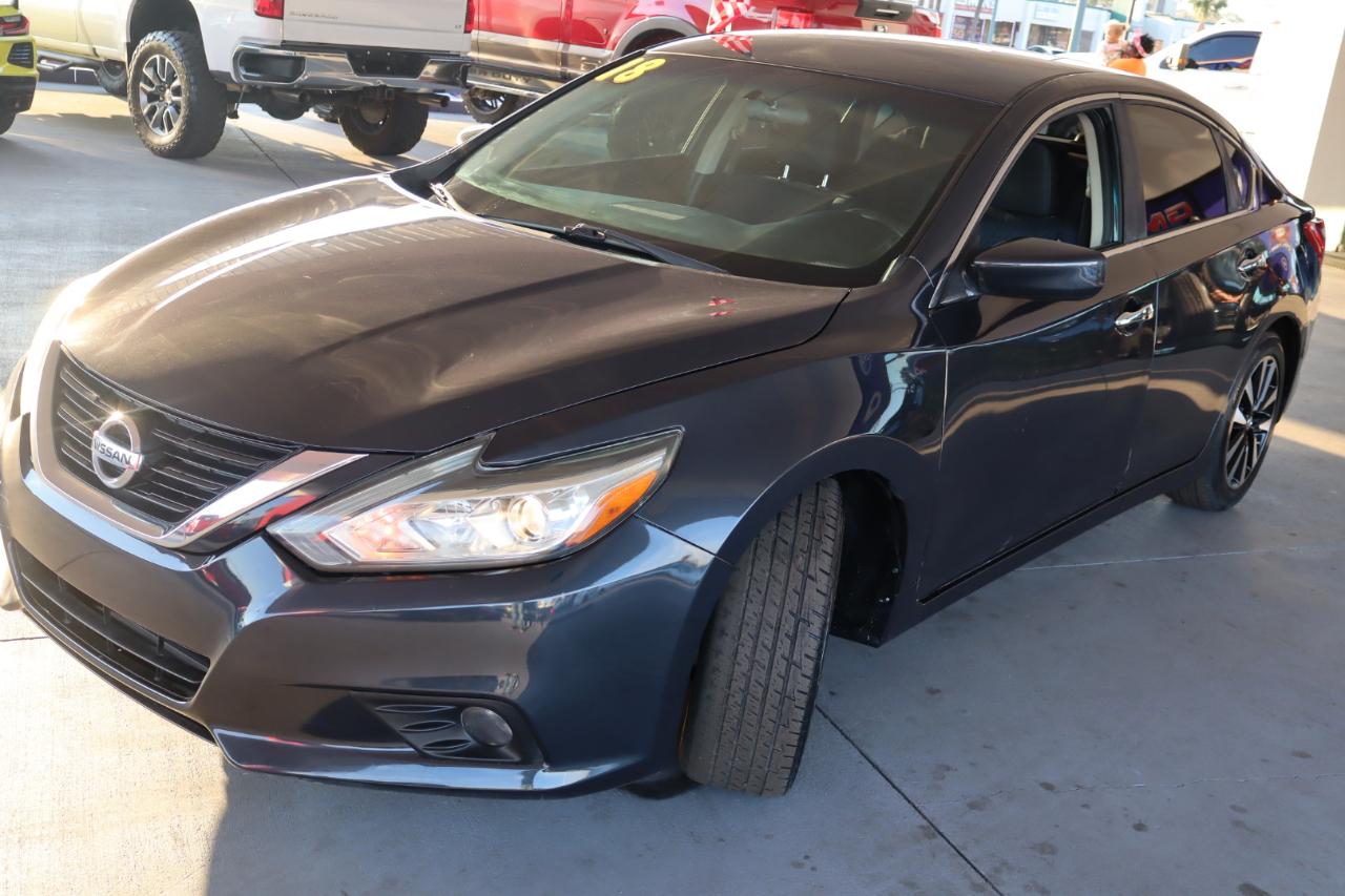 Nissan Altima 2.5 SV Sedan 2018
