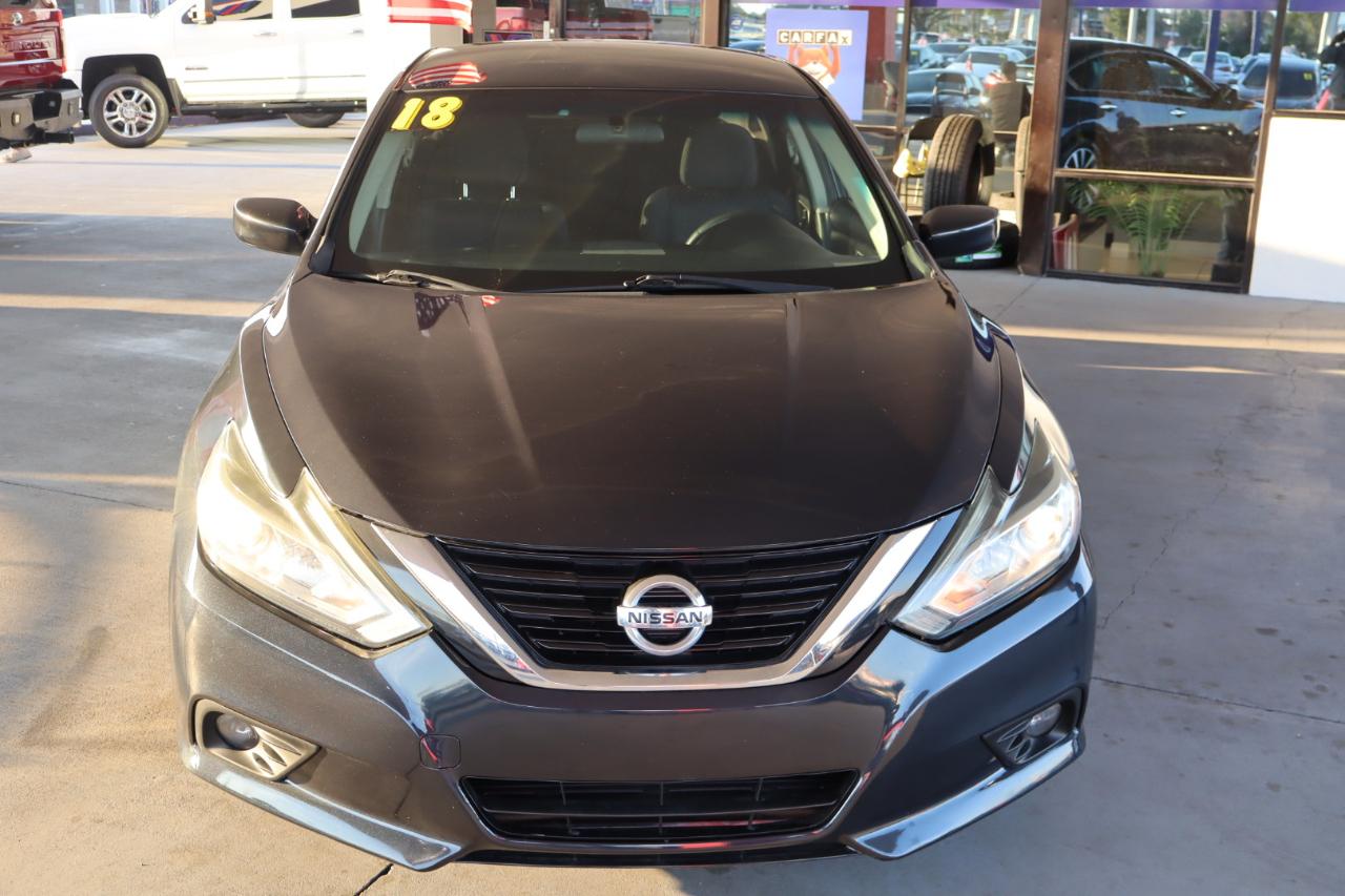 Nissan Altima 2.5 SV Sedan 2018