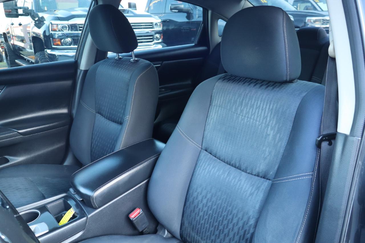 Nissan Altima 2.5 SV Sedan 2018