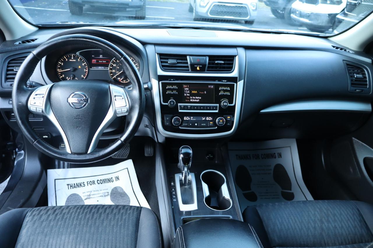 Nissan Altima 2.5 SV Sedan 2018