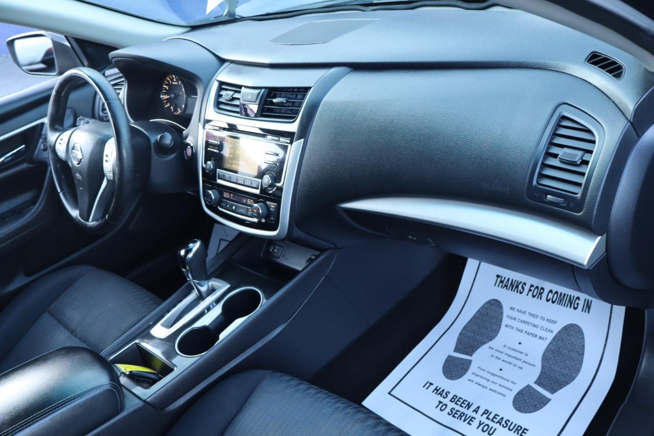 Nissan Altima 2.5 SV Sedan 2018