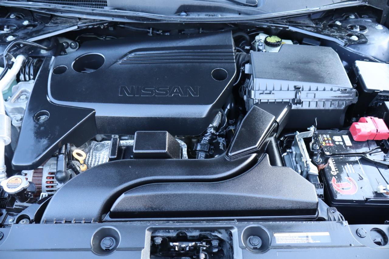 Nissan Altima 2.5 SV Sedan 2018