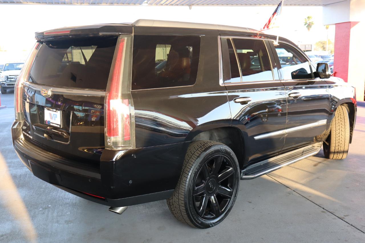 Cadillac Escalade 2WD 4dr Luxury 2020