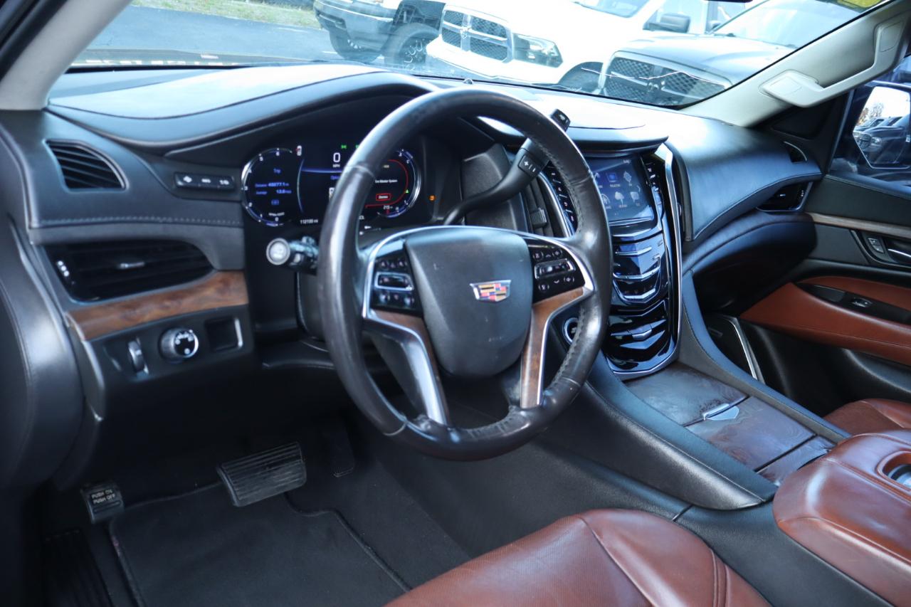 Cadillac Escalade 2WD 4dr Luxury 2020