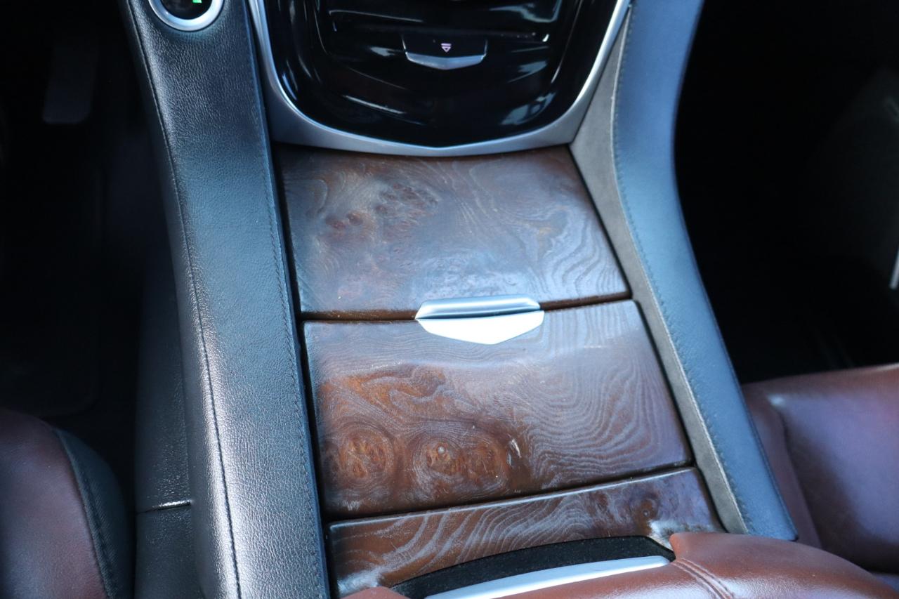 Cadillac Escalade 2WD 4dr Luxury 2020