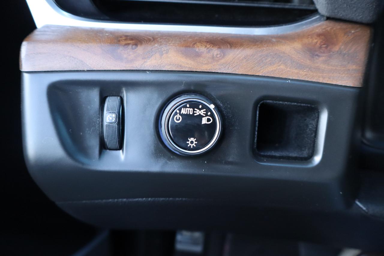 Cadillac Escalade 2WD 4dr Luxury 2020