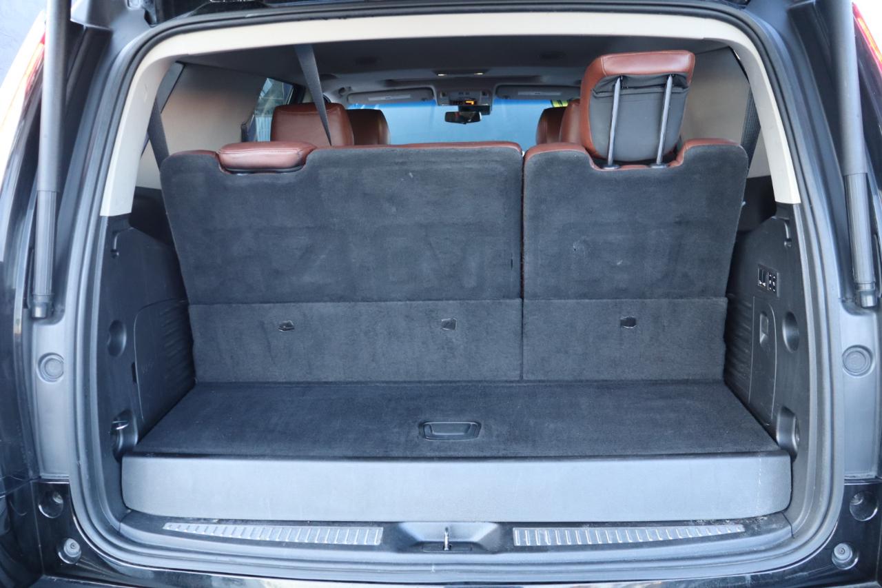 Cadillac Escalade 2WD 4dr Luxury 2020