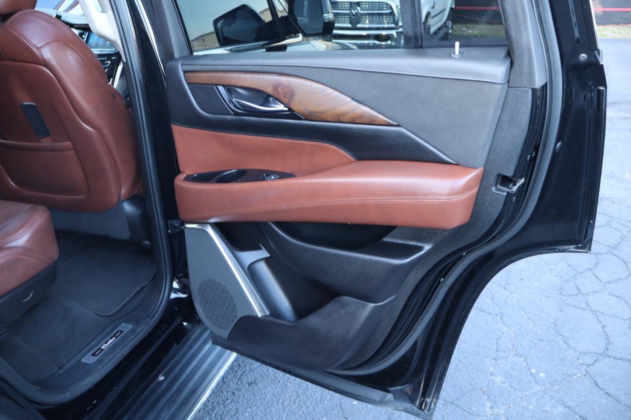 Cadillac Escalade 2WD 4dr Luxury 2020