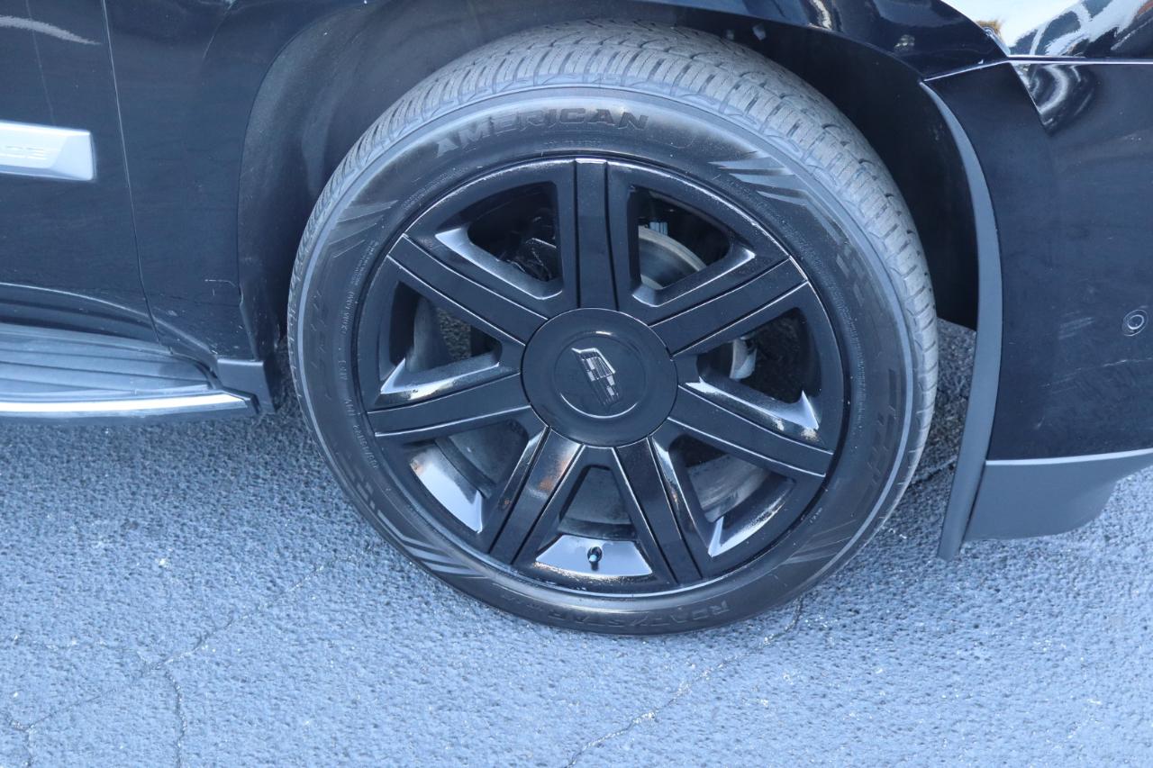 Cadillac Escalade 2WD 4dr Luxury 2020