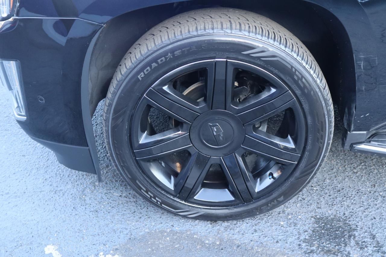 Cadillac Escalade 2WD 4dr Luxury 2020