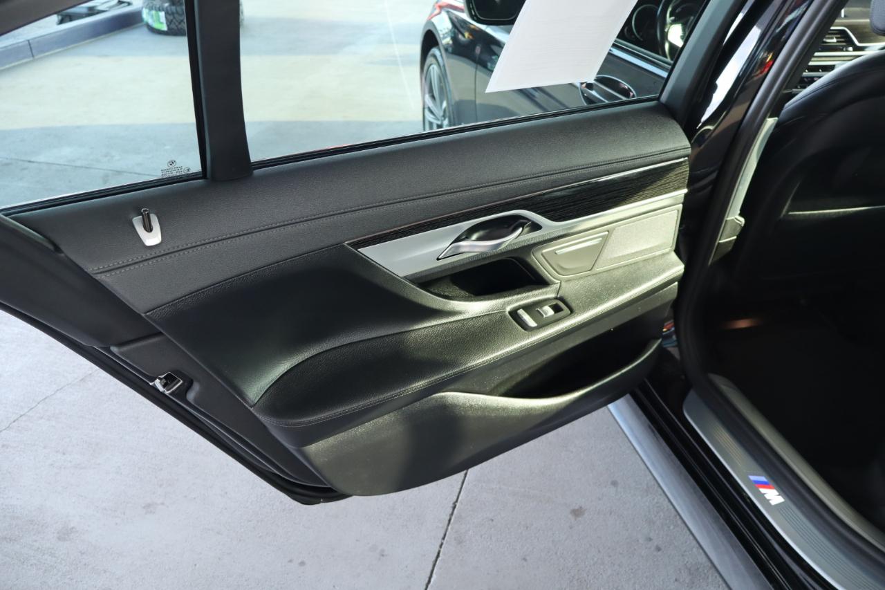 BMW 7 Series 740i Sedan 2018
