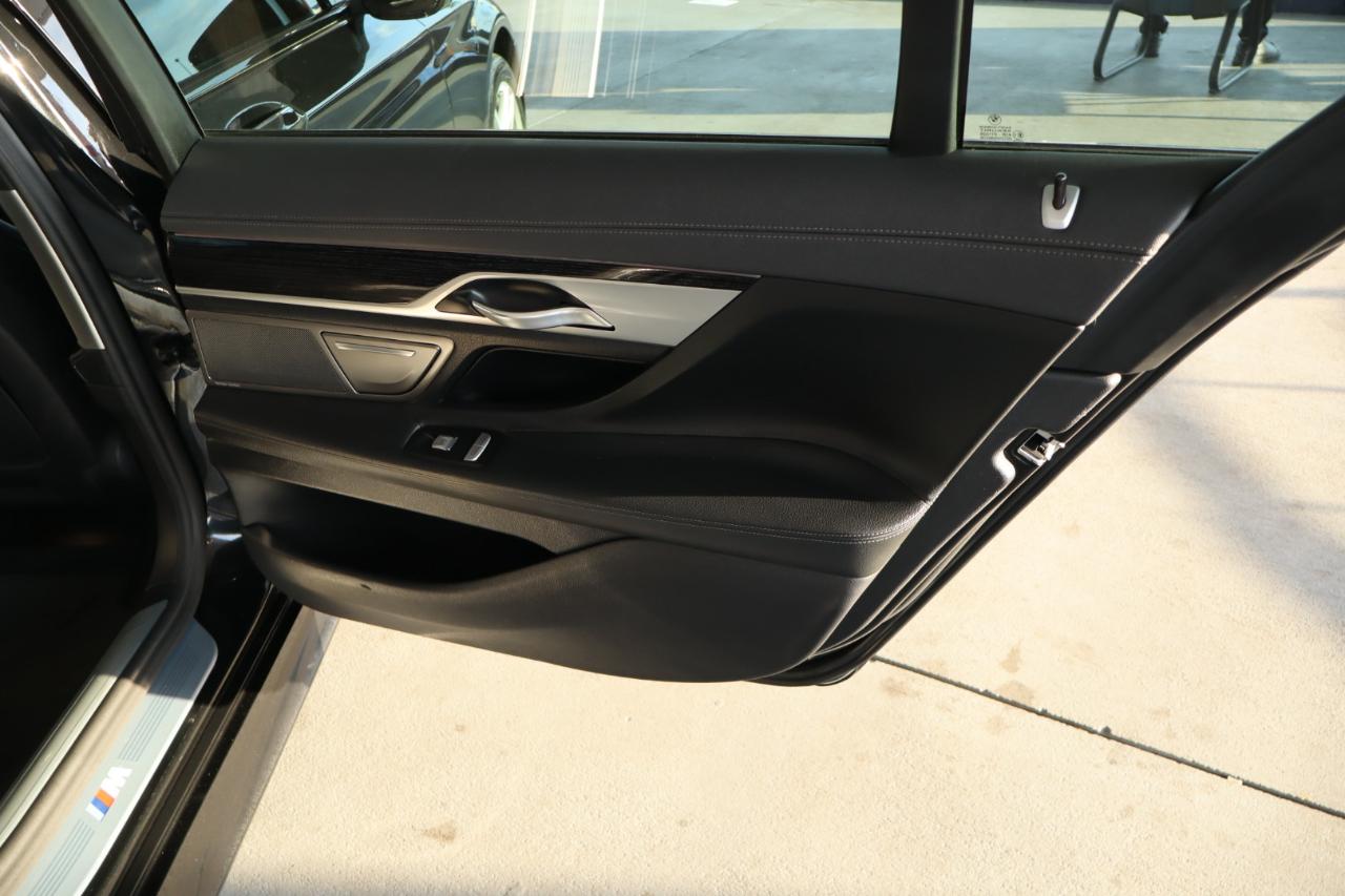 BMW 7 Series 740i Sedan 2018