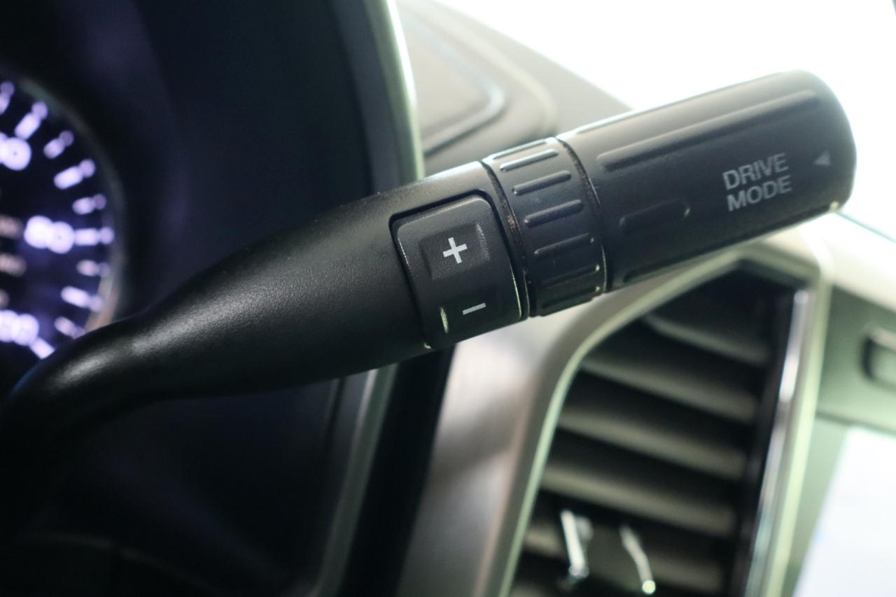 Ford Super Duty F-350 DRW Platinum 4WD Crew Cab 8' Box 2021