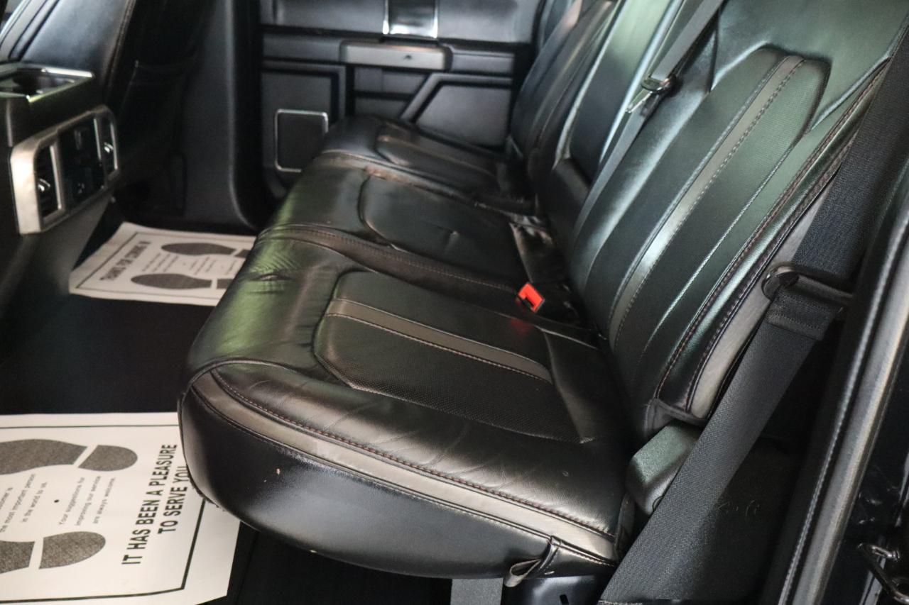 Ford Super Duty F-350 DRW Platinum 4WD Crew Cab 8' Box 2021