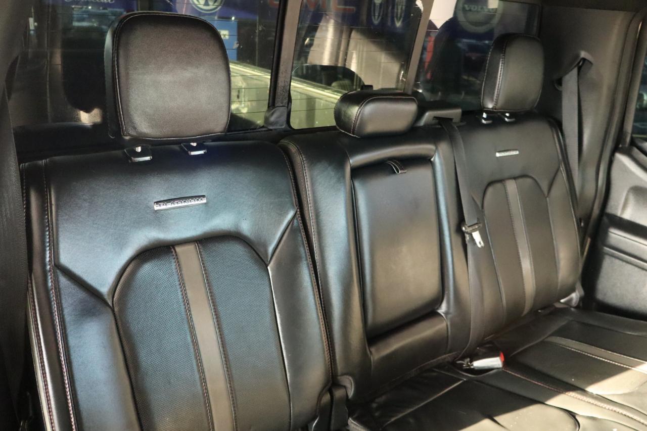 Ford Super Duty F-350 DRW Platinum 4WD Crew Cab 8' Box 2021