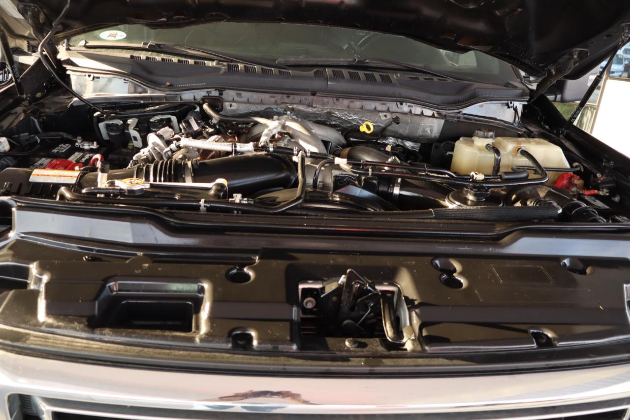 Ford Super Duty F-350 DRW Platinum 4WD Crew Cab 8' Box 2021