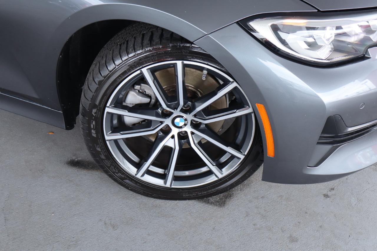 BMW 3 Series 330i xDrive Sedan North America 2020