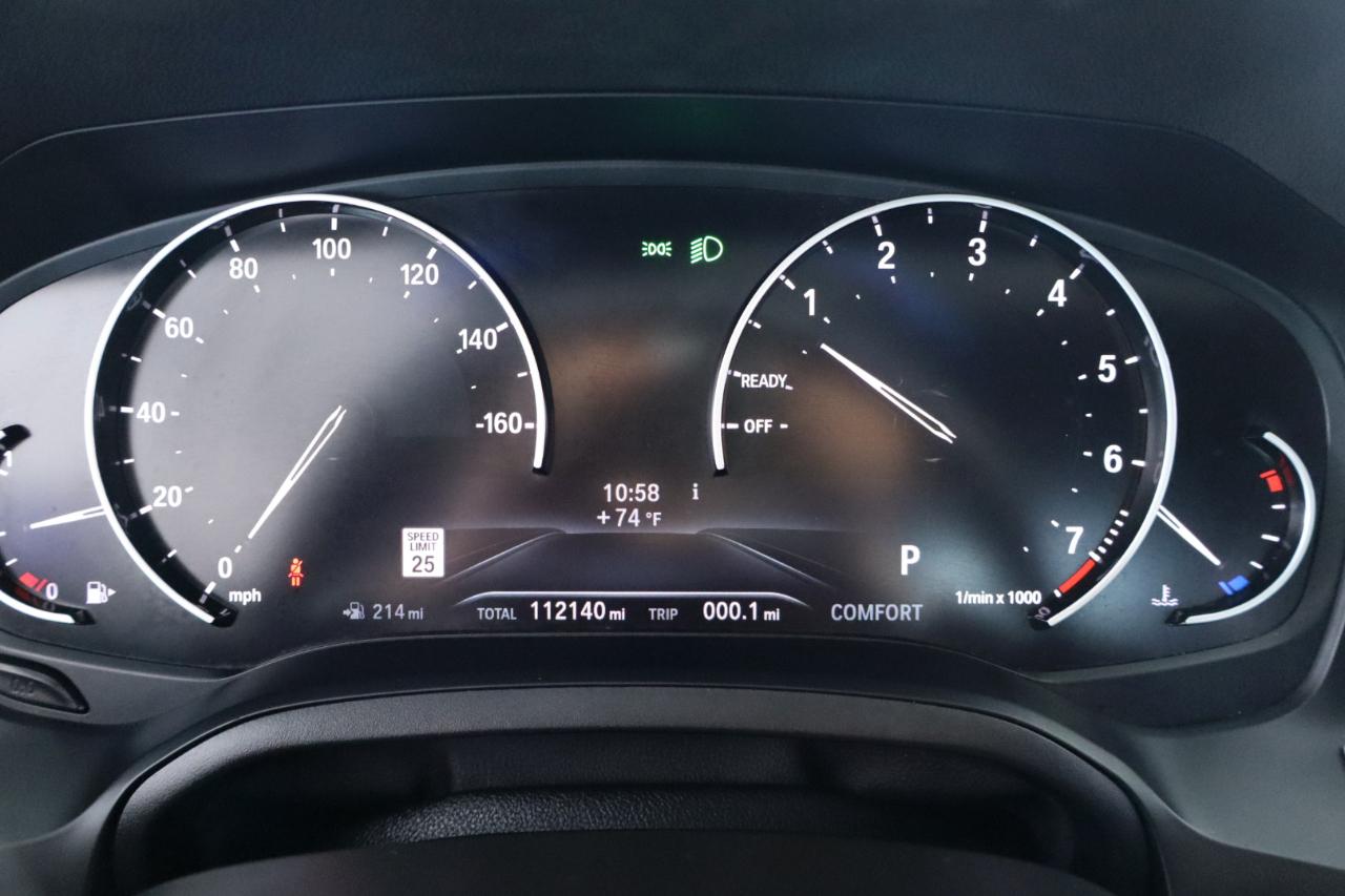 BMW 3 Series 330i xDrive Sedan North America 2020