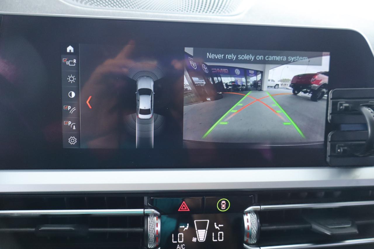 BMW 3 Series 330i xDrive Sedan North America 2020