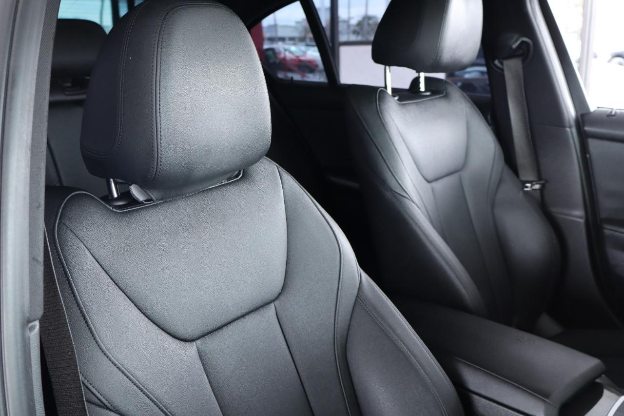 BMW 3 Series 330i xDrive Sedan North America 2020